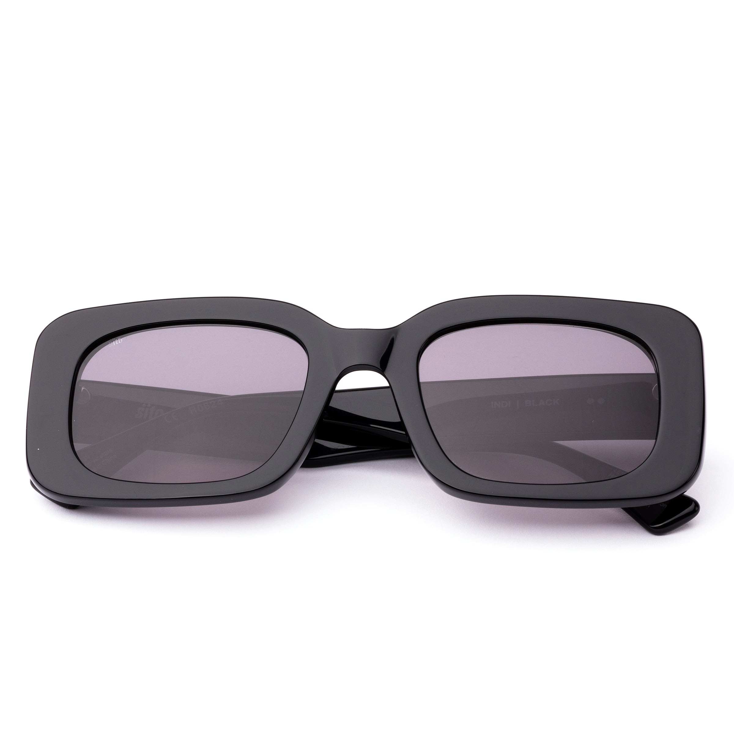 Unisex Stylish Black Square Sunglasses Mad Shade Oversized Black Square Sunglasses with Gradient  main image 4