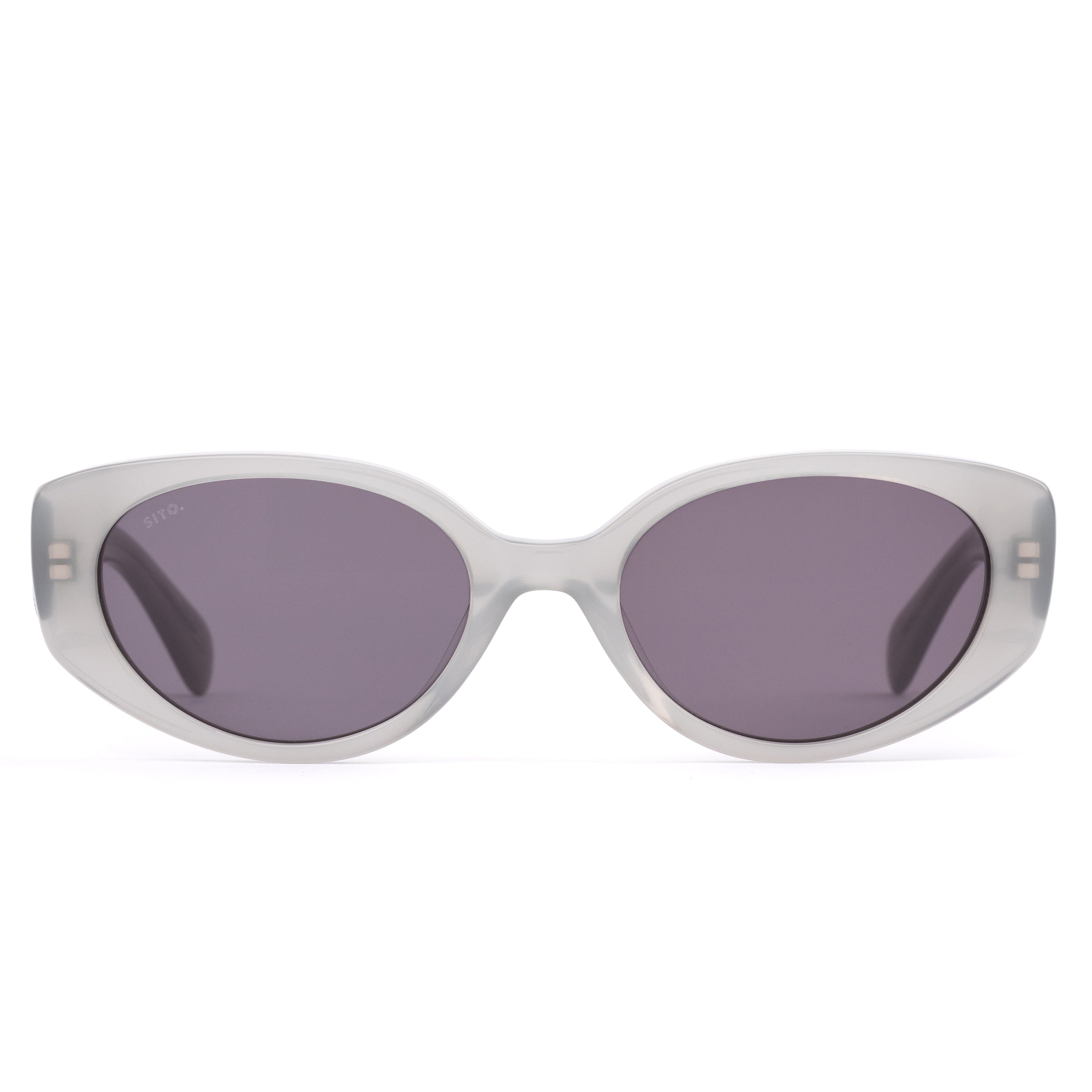 Aura : Milky Sage / Smokey Grey