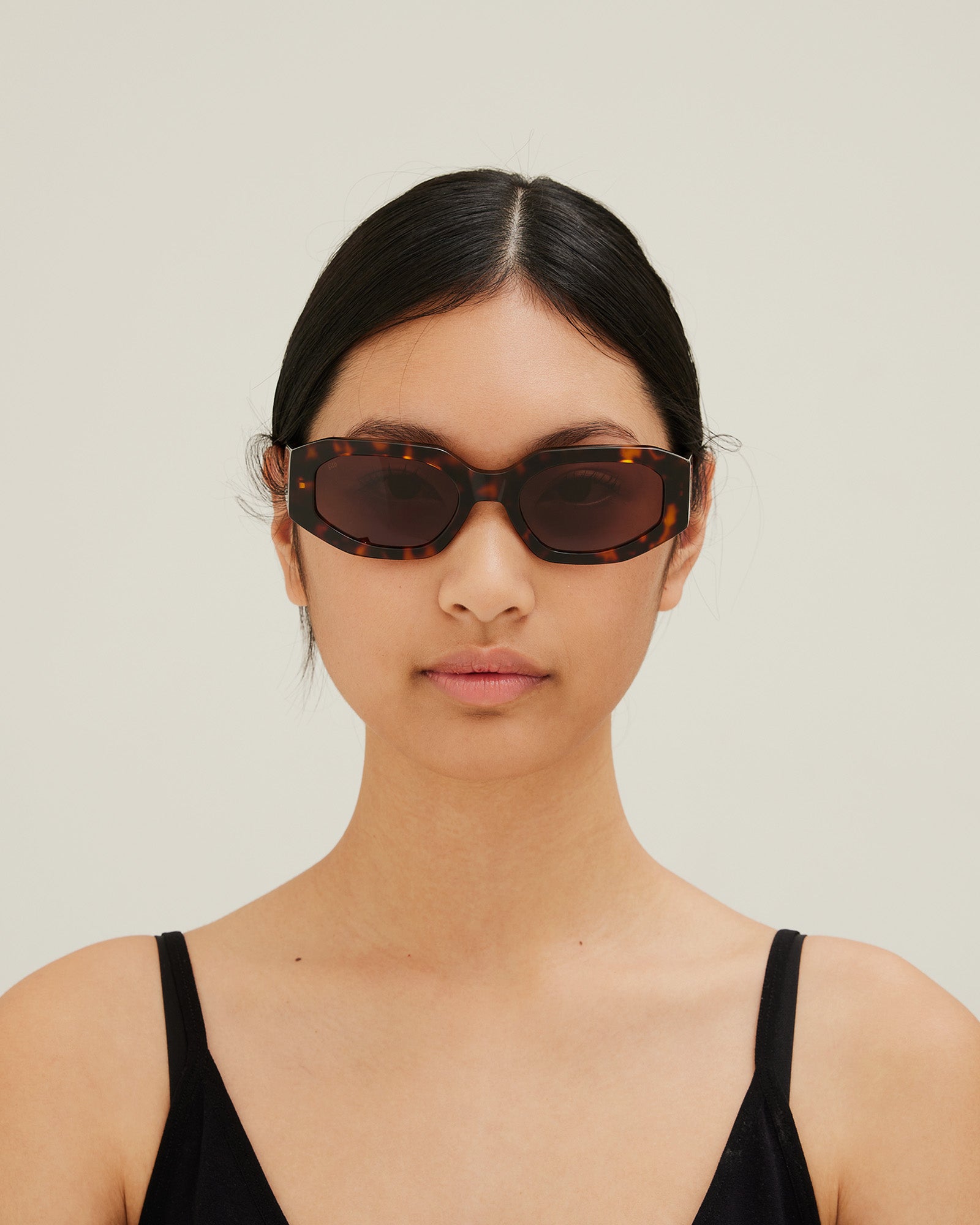 Juicy : Honey Tort / Brown Polar