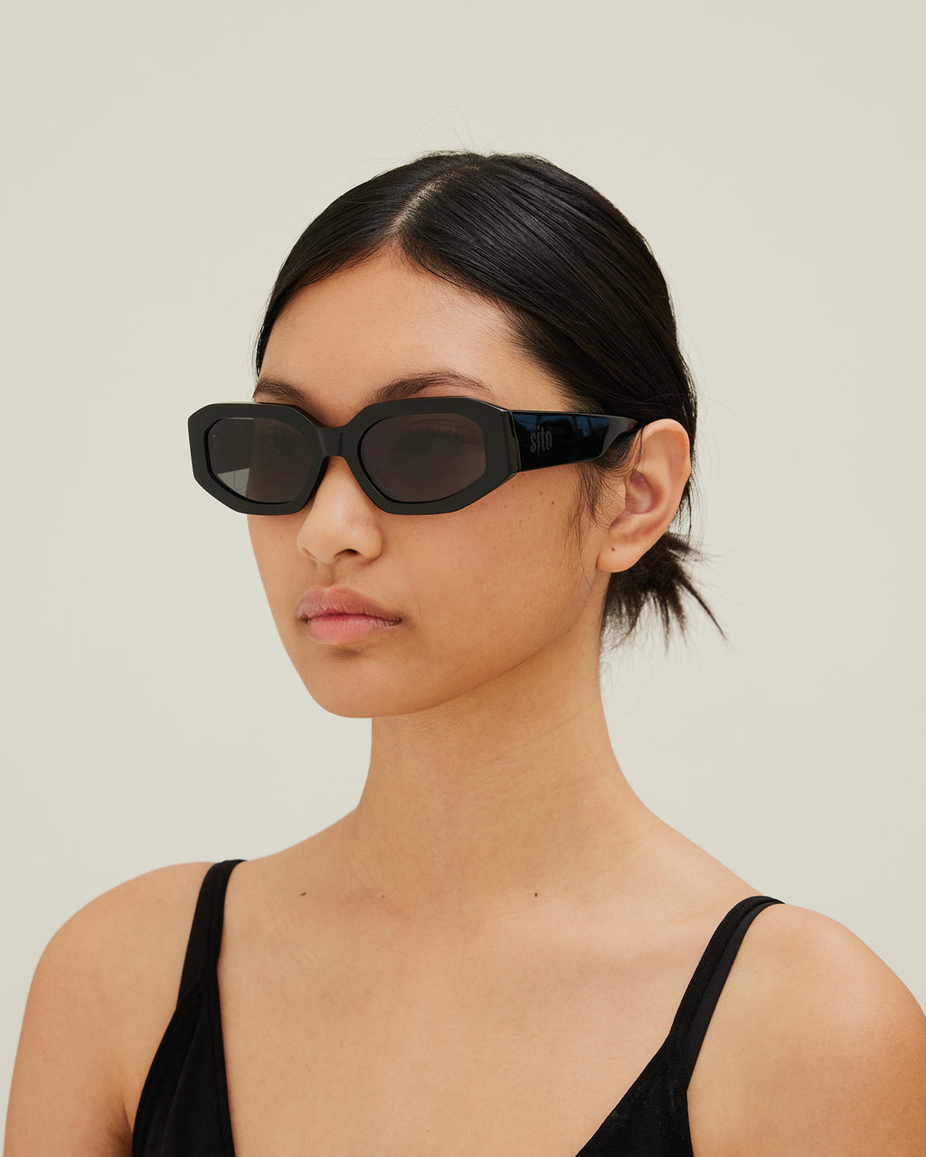 Juicy : Black / Iron Grey Polar