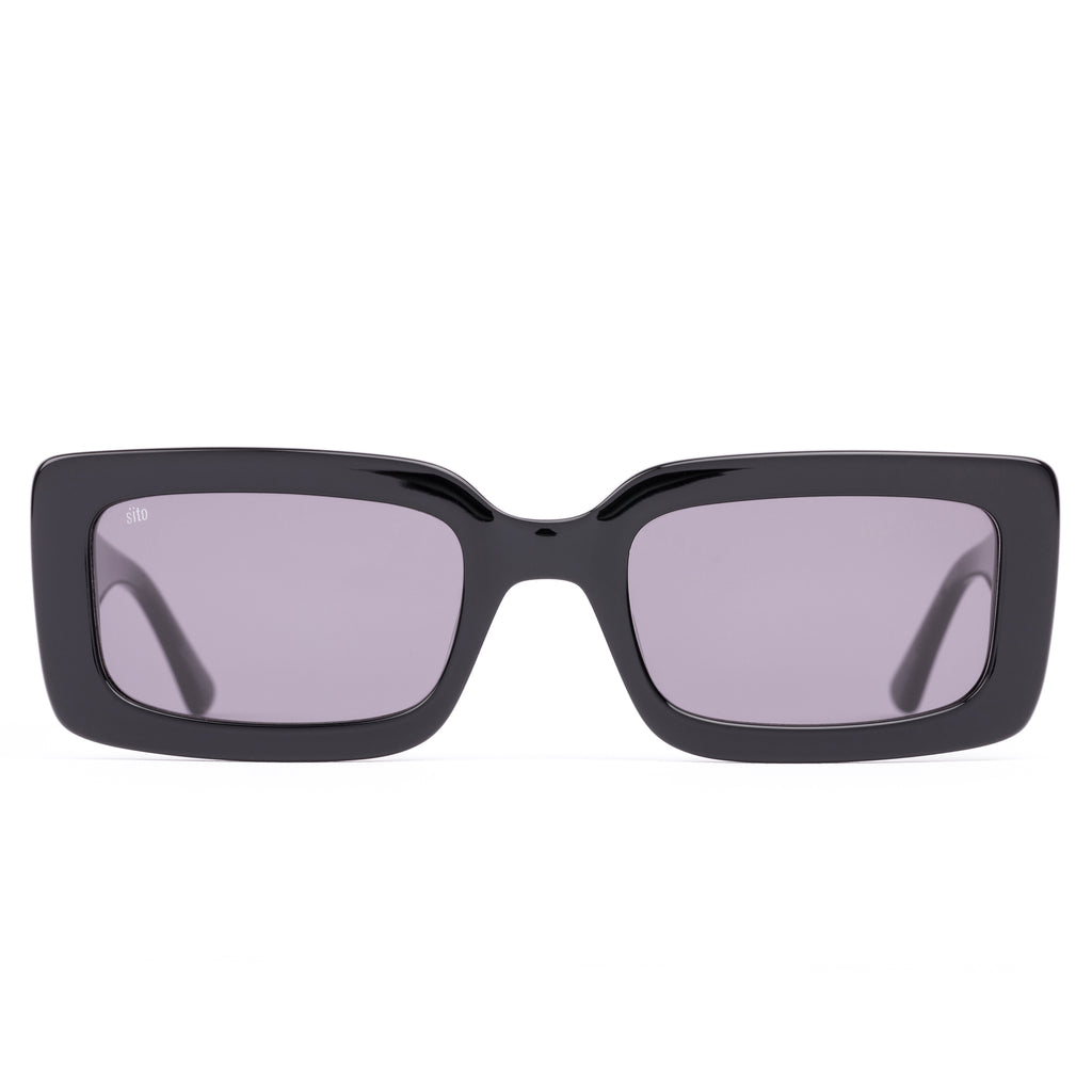 Odessa : Black / Smokey Grey
